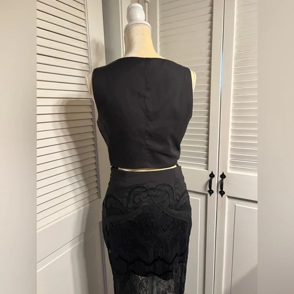 Vintage BEBE heavily beaded lace black skirt size 4 and top size 8 two piece set